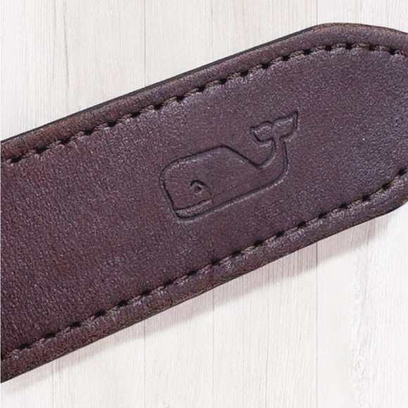 Vineyard Vines Mens Belt 32 Blue Leather Fighting Irish Golf Casual Brown 32 EUC - Picture 7 of 10